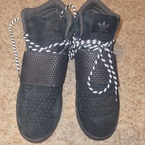 Adidas Tubular Invader strap